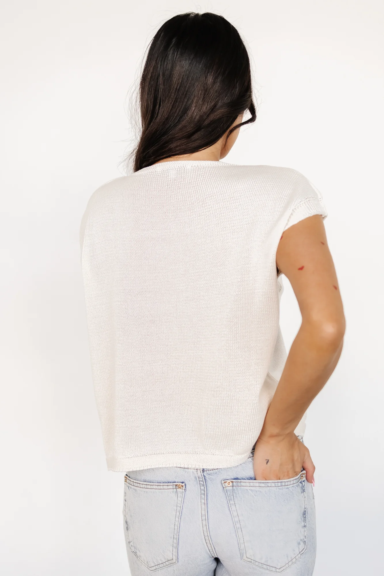 Lexie Knit Top | Cream + Cherry Applique - Jamouz