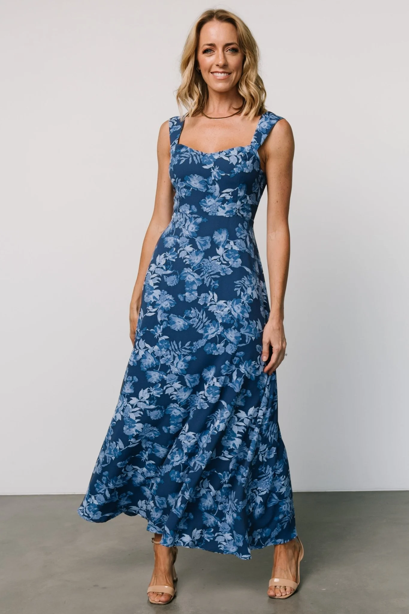 Mandy Maxi Dress | Blue Floral - Jamouz