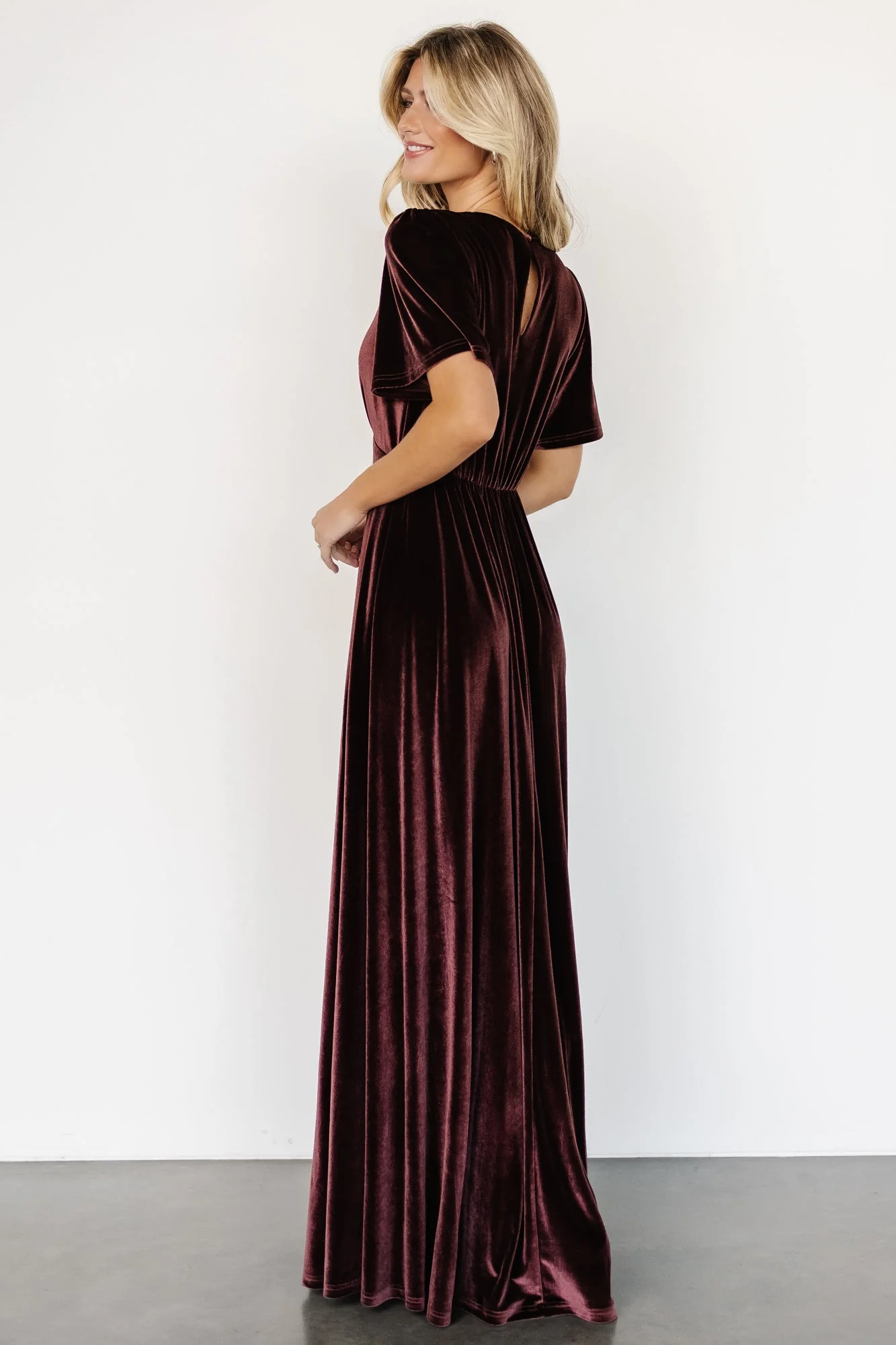 Vivian Velvet Maxi Dress | Clove - Jamouz