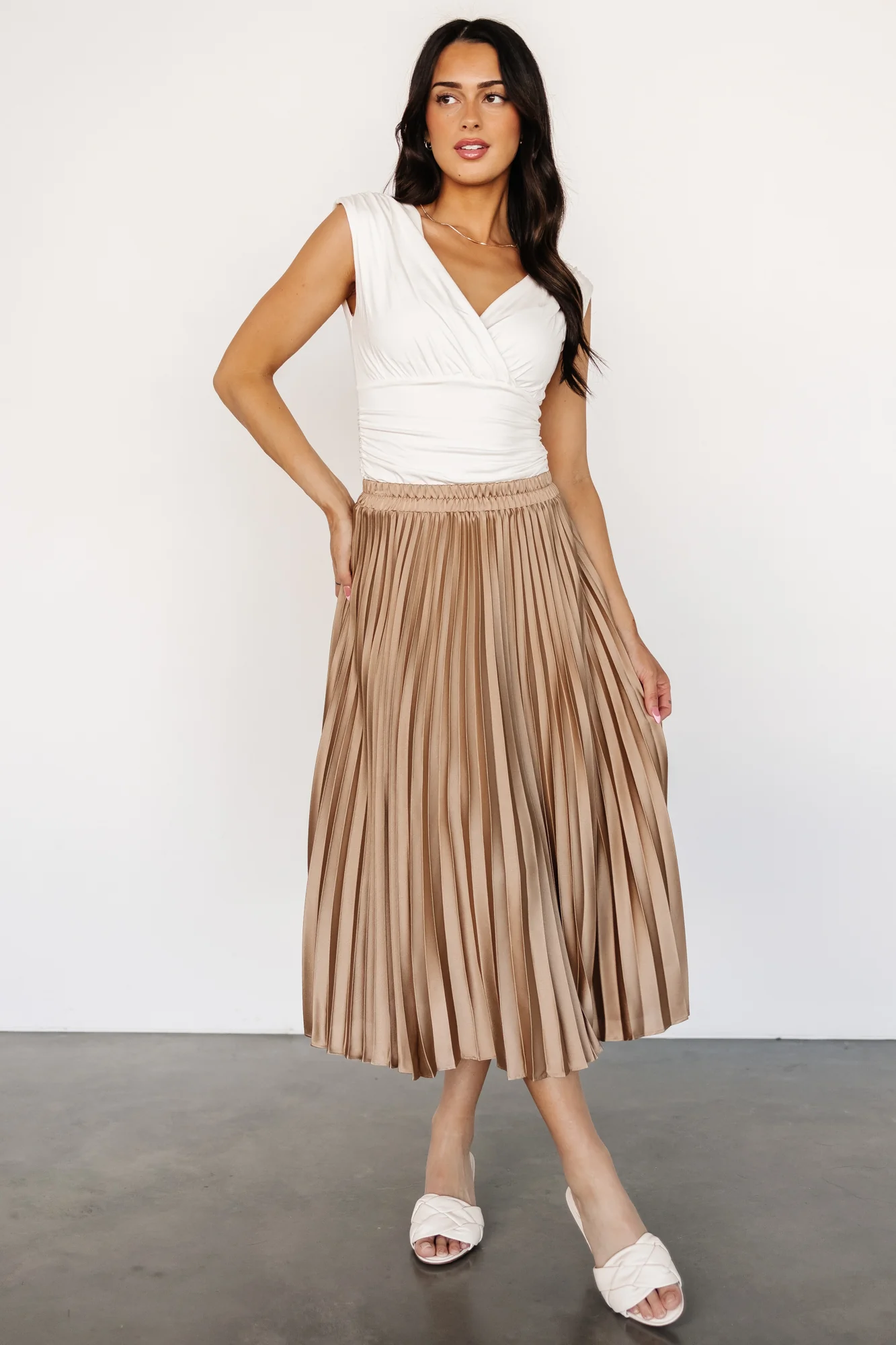 Demetria Pleated Midi Skirt | Light Bronze - Jamouz