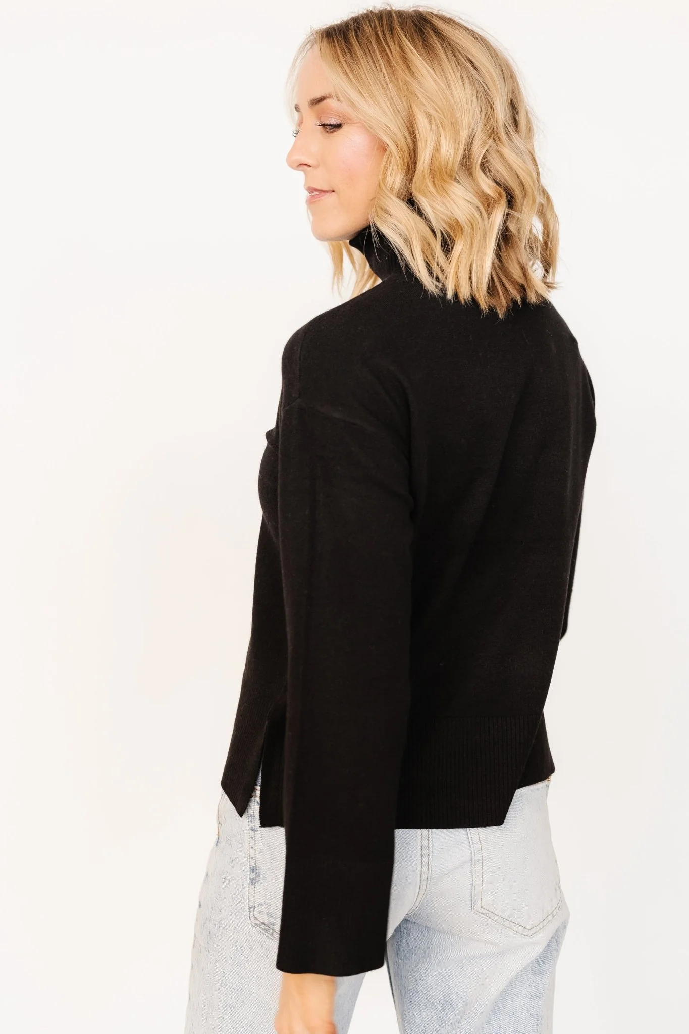 Irene Turtleneck Sweater Top | Black - Jamouz