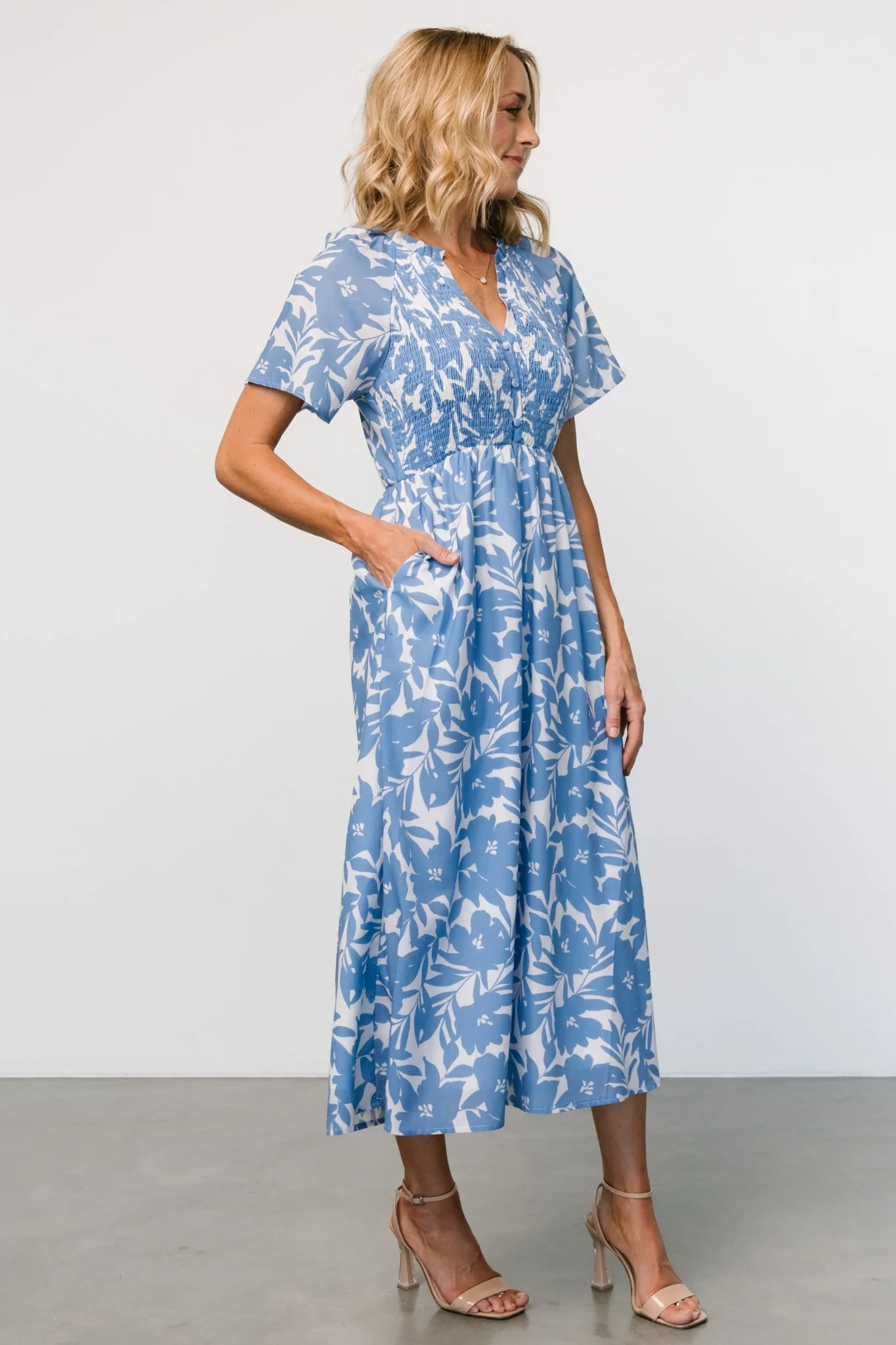 Annise Midi Dress | Blue Floral - Jamouz