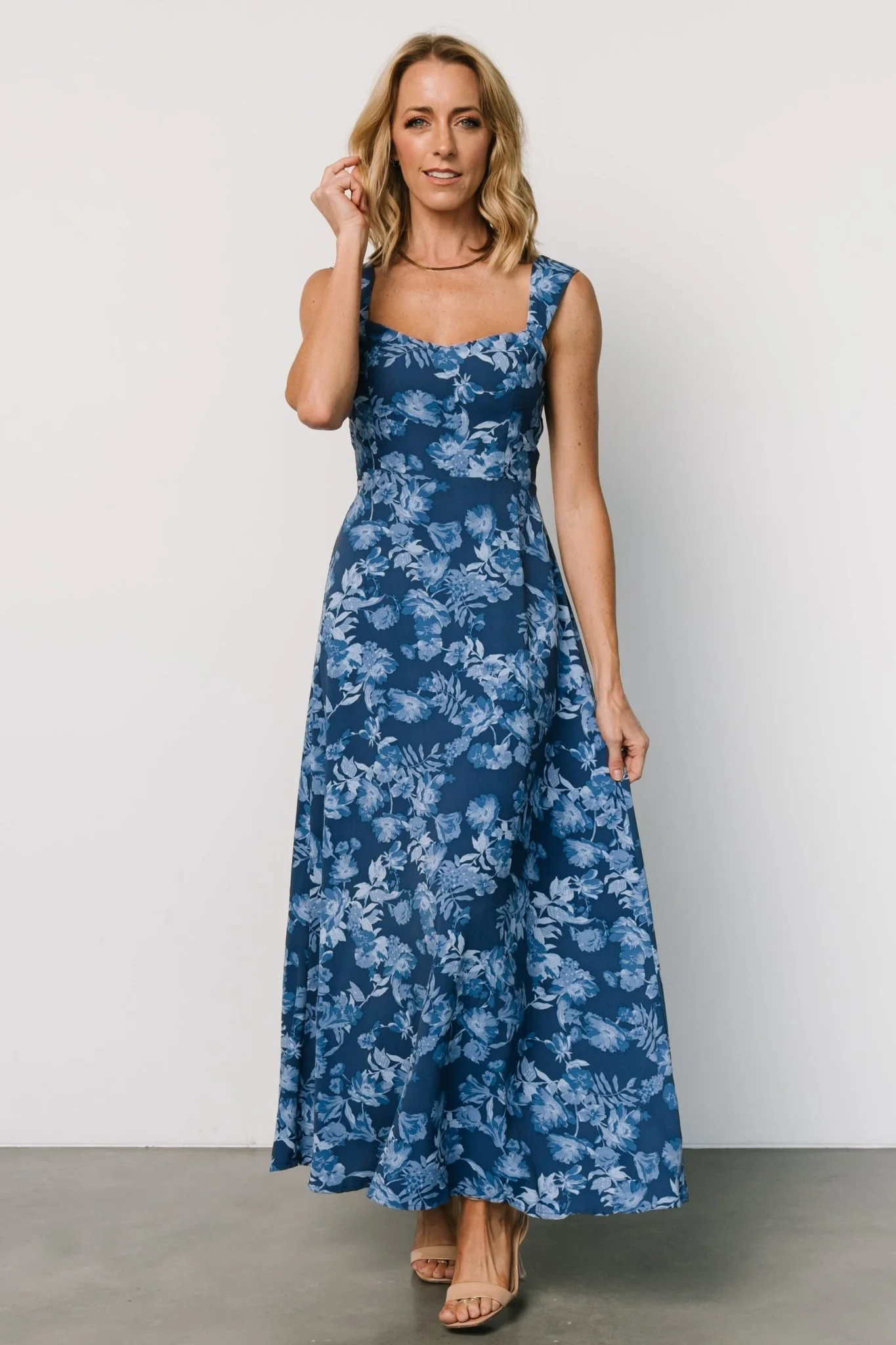 Mandy Maxi Dress | Blue Floral - Jamouz