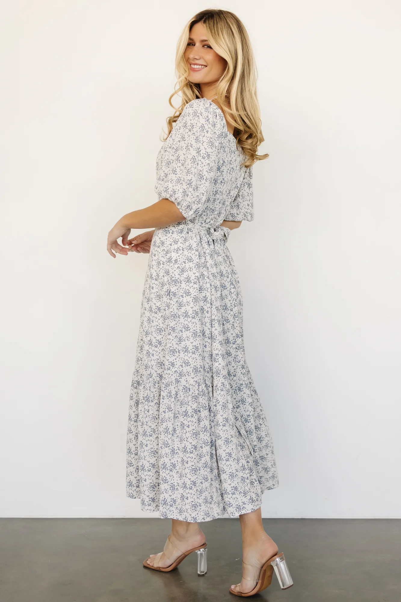 Elisabeth Button Dress | Off White + Blue Floral - Jamouz