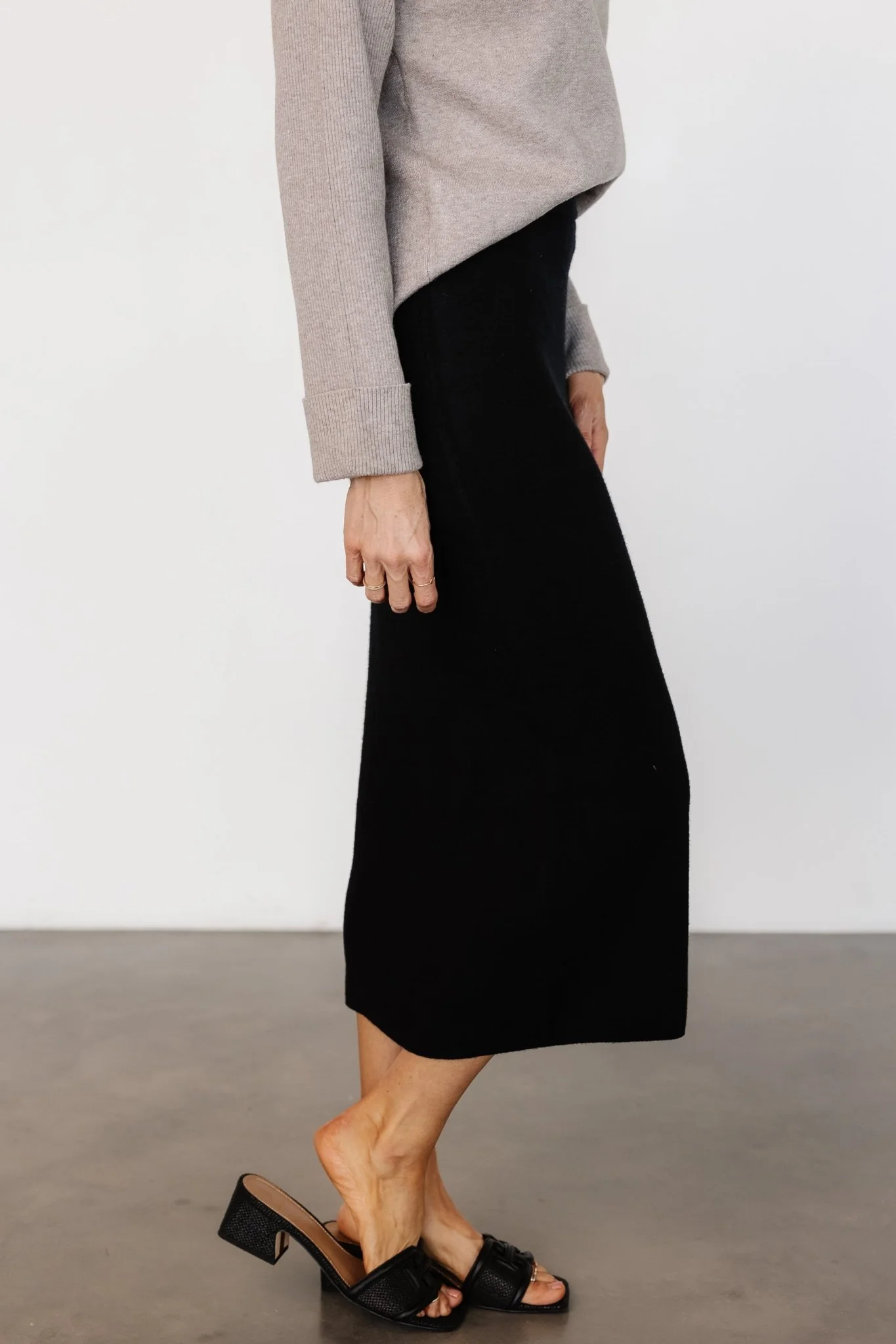 Alonso Knit Midi Skirt | Black - Jamouz