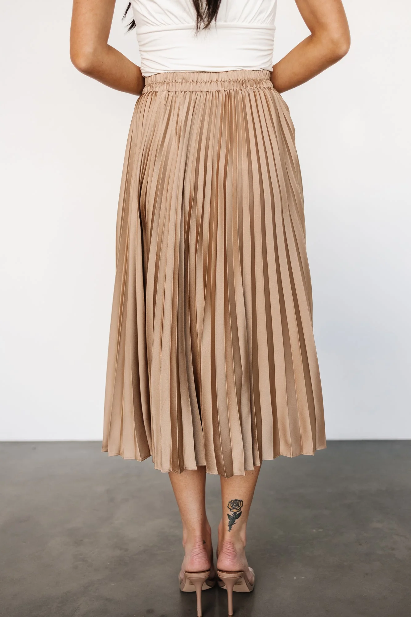 Demetria Pleated Midi Skirt | Light Bronze - Jamouz
