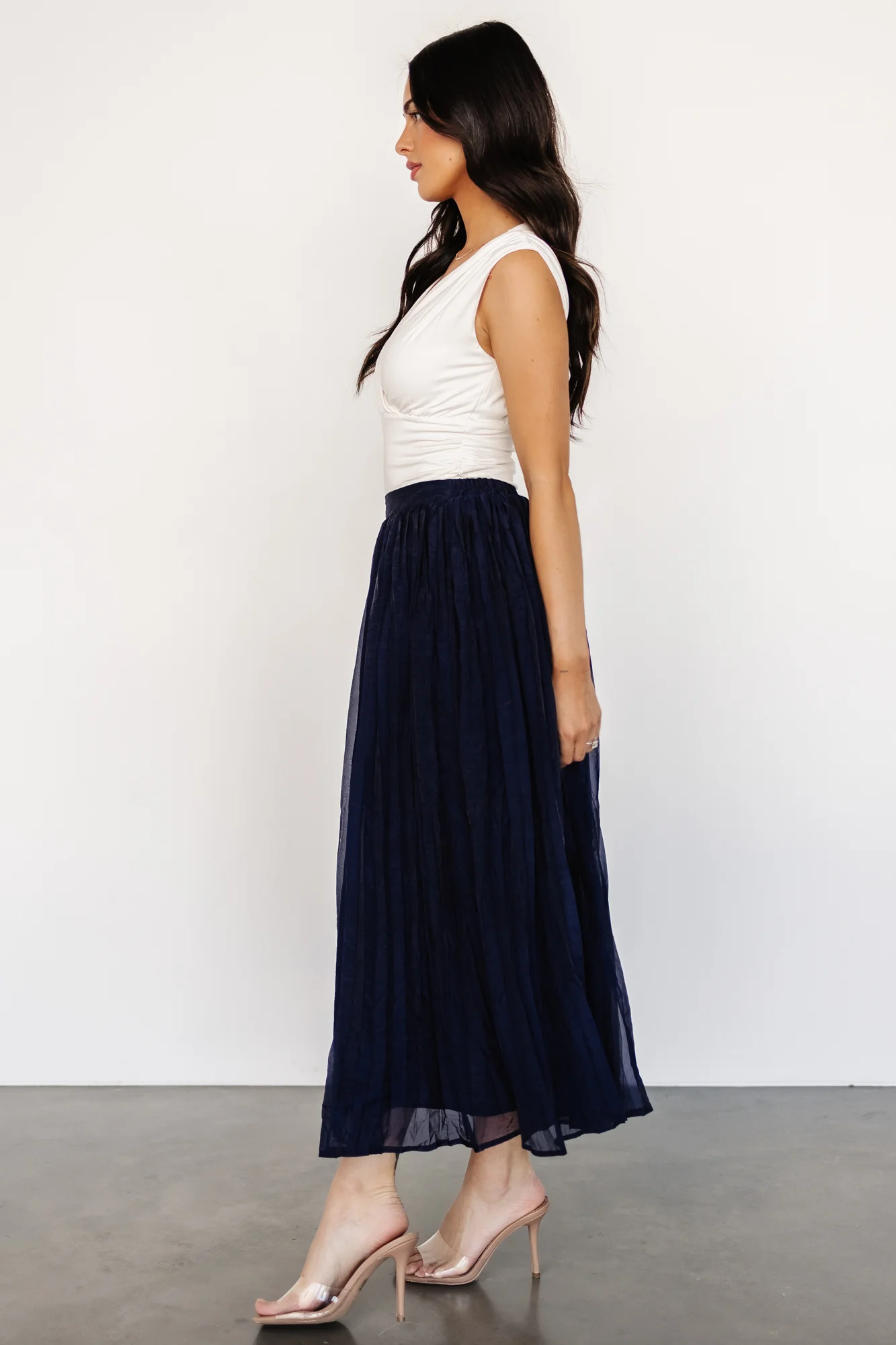 Cyra Midi Skirt | Navy - Jamouz