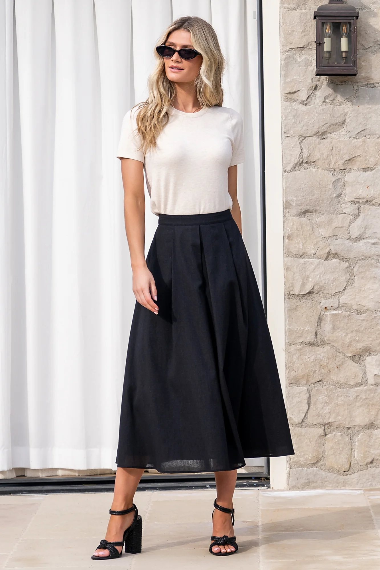 Katie Pleated Midi Skirt | Black - Jamouz