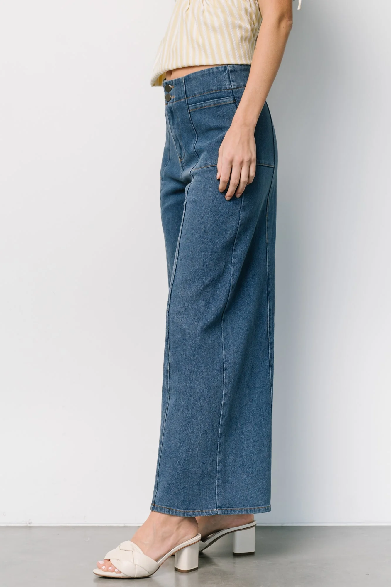 Emmi Mid Rise Wide Leg Jeans | Dark Wash - Jamouz