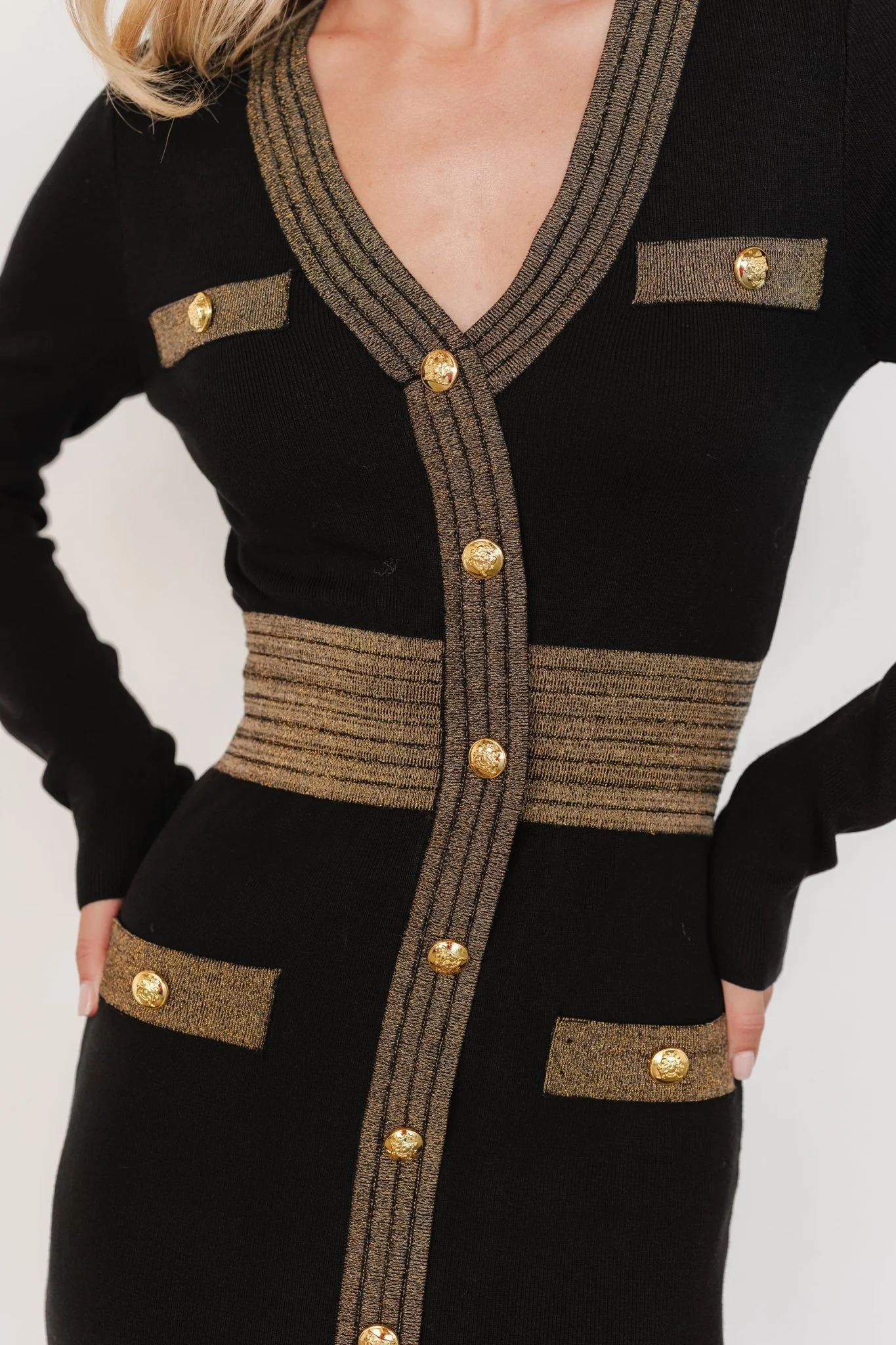 Birgitta Ribbed Sweater Dress | Black + Gold - Jamouz