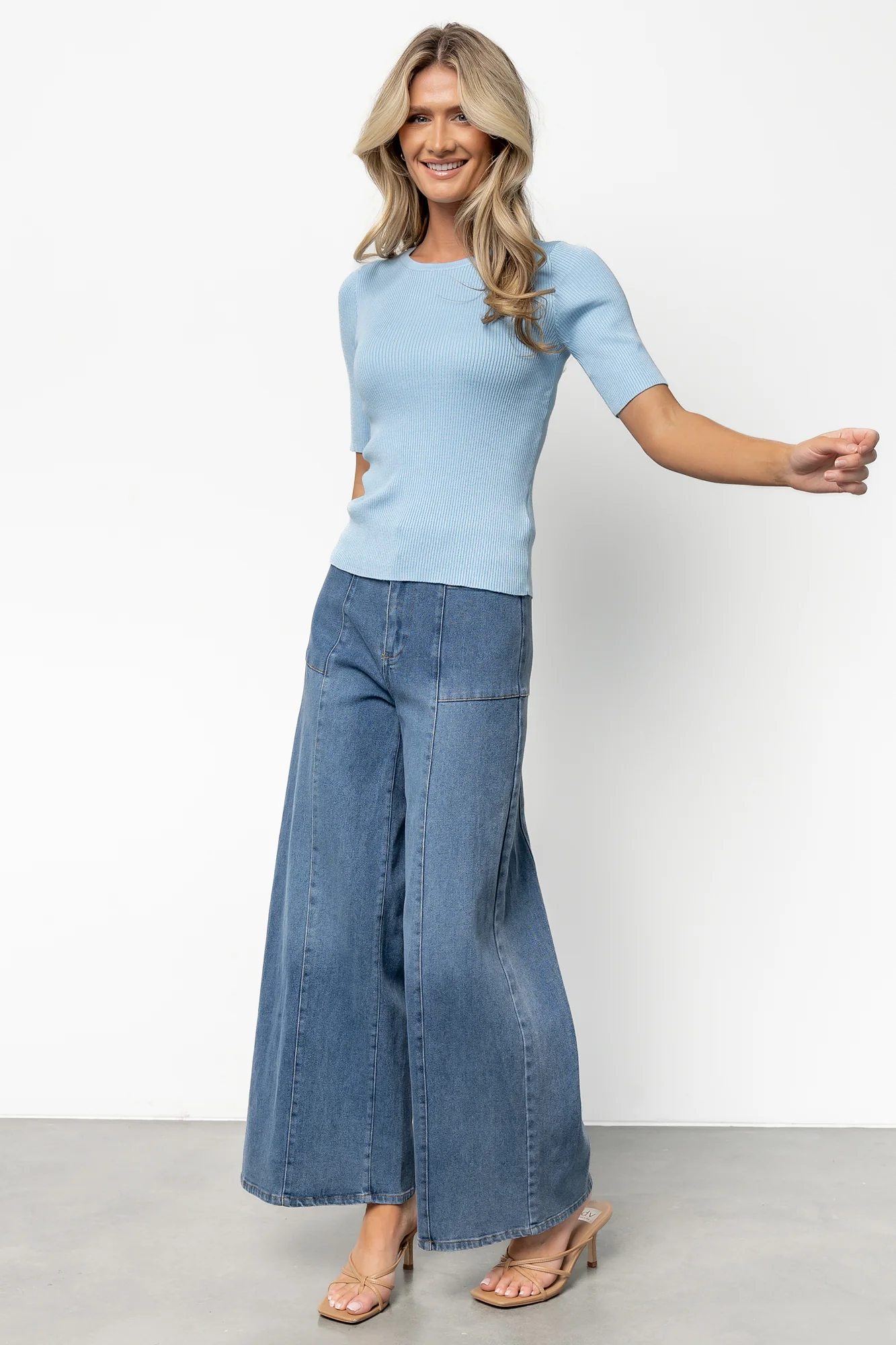 Chiara Ribbed Top | Light Blue - Jamouz