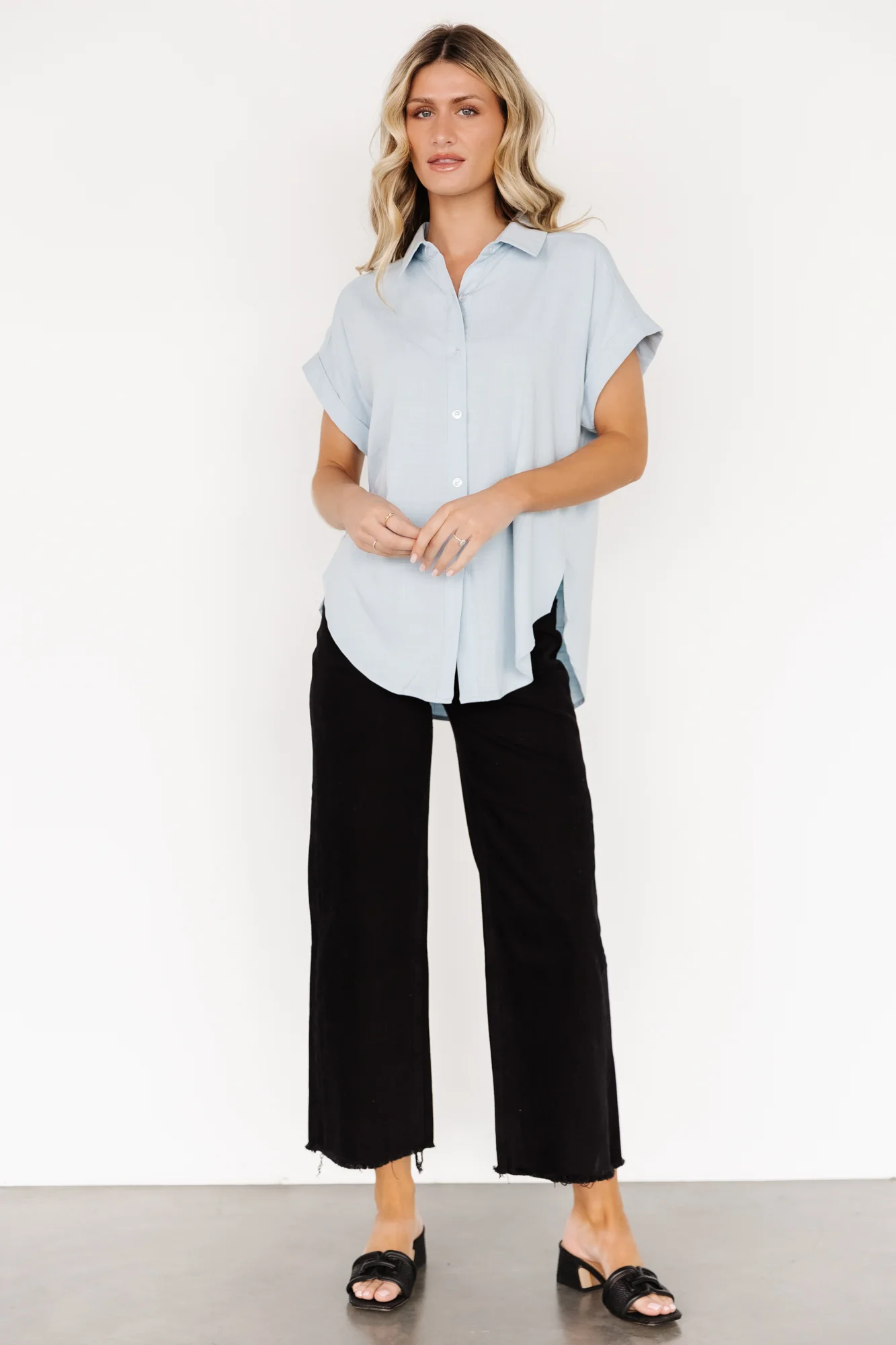 Clarke Button Up Top | Light Blue - Jamouz