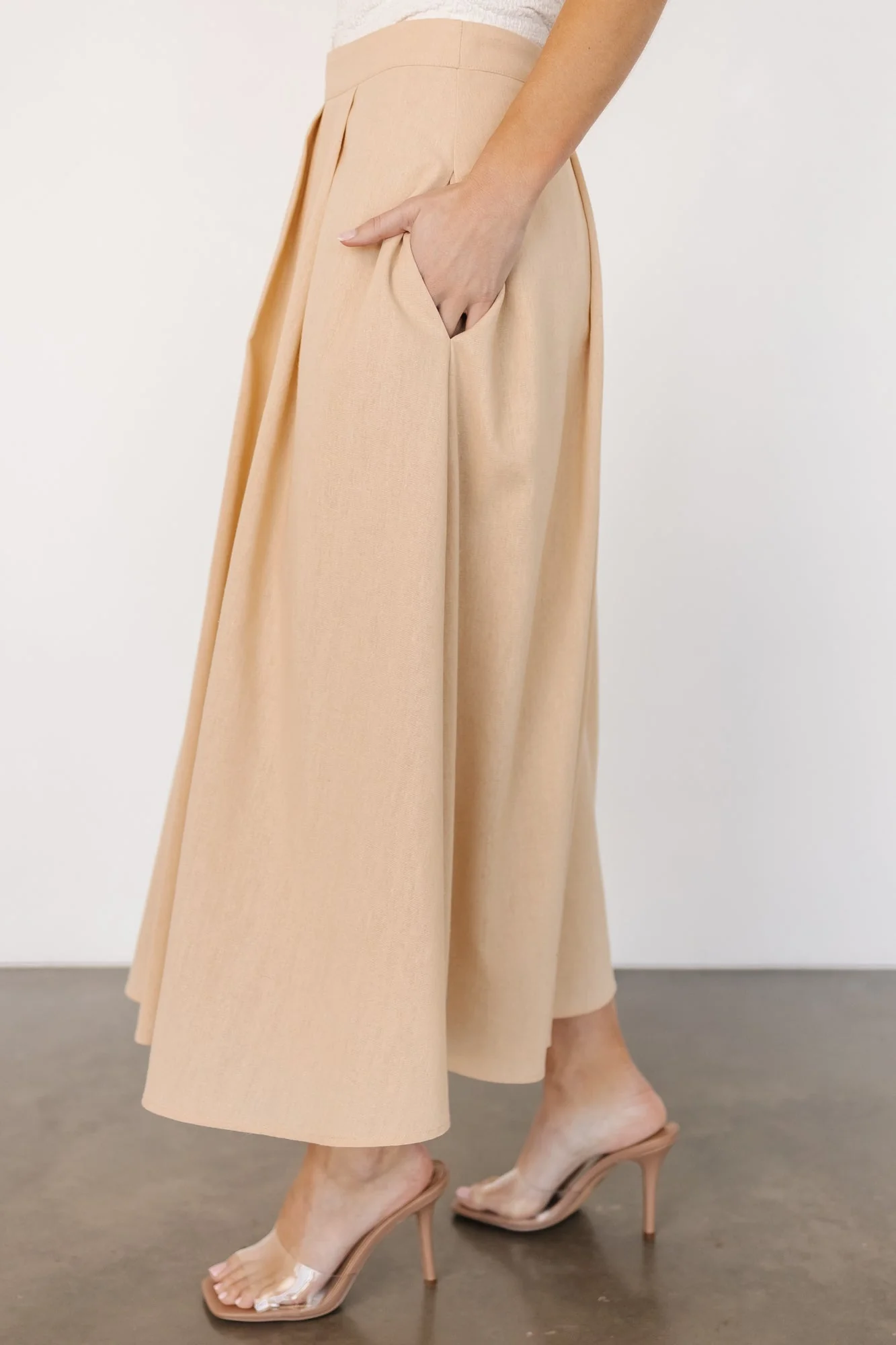 Katie Pleated Midi Skirt | Natural - Jamouz