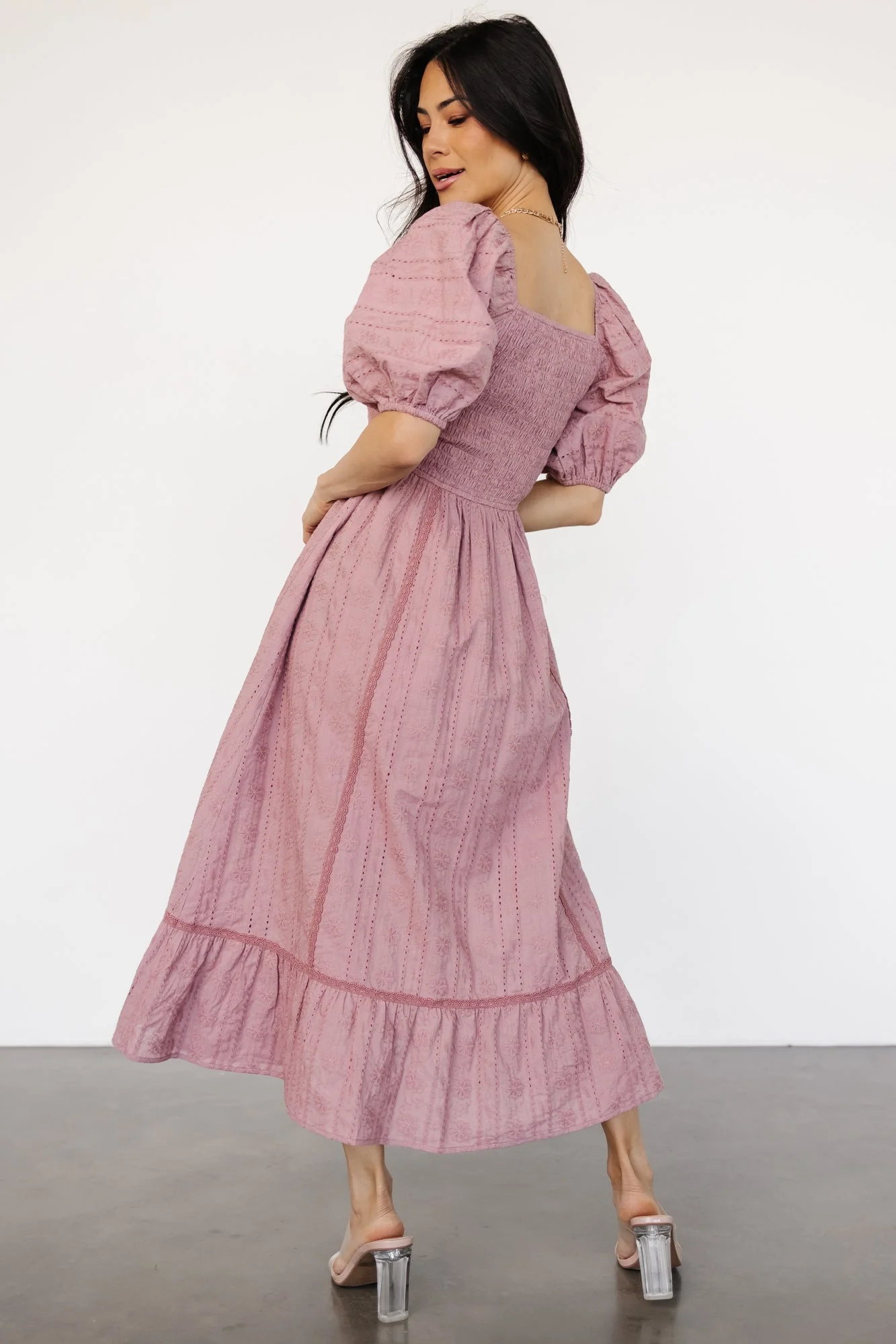 Delaney Eyelet Dress | Dusty Mauve - Jamouz