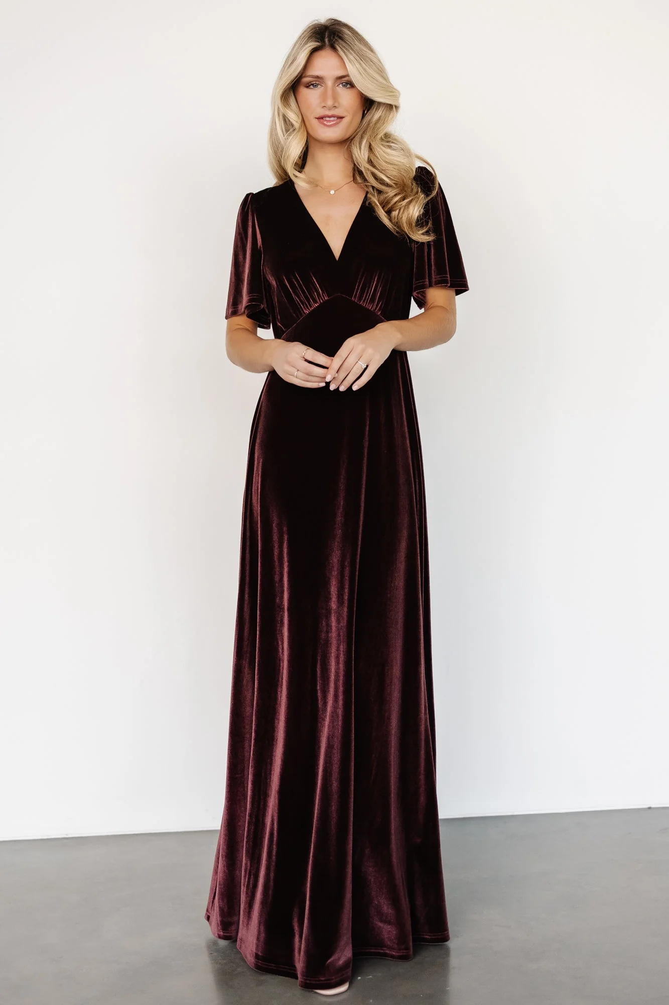 Vivian Velvet Maxi Dress | Clove - Jamouz