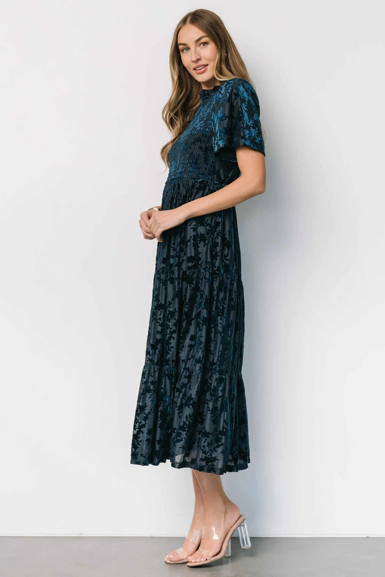 Callen Smocked Velvet Dress | Deep Blue - Jamouz