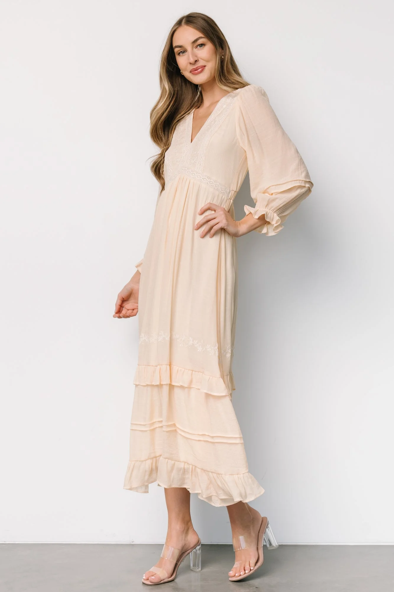 Amberlee Embroidered Dress | Cream - Jamouz