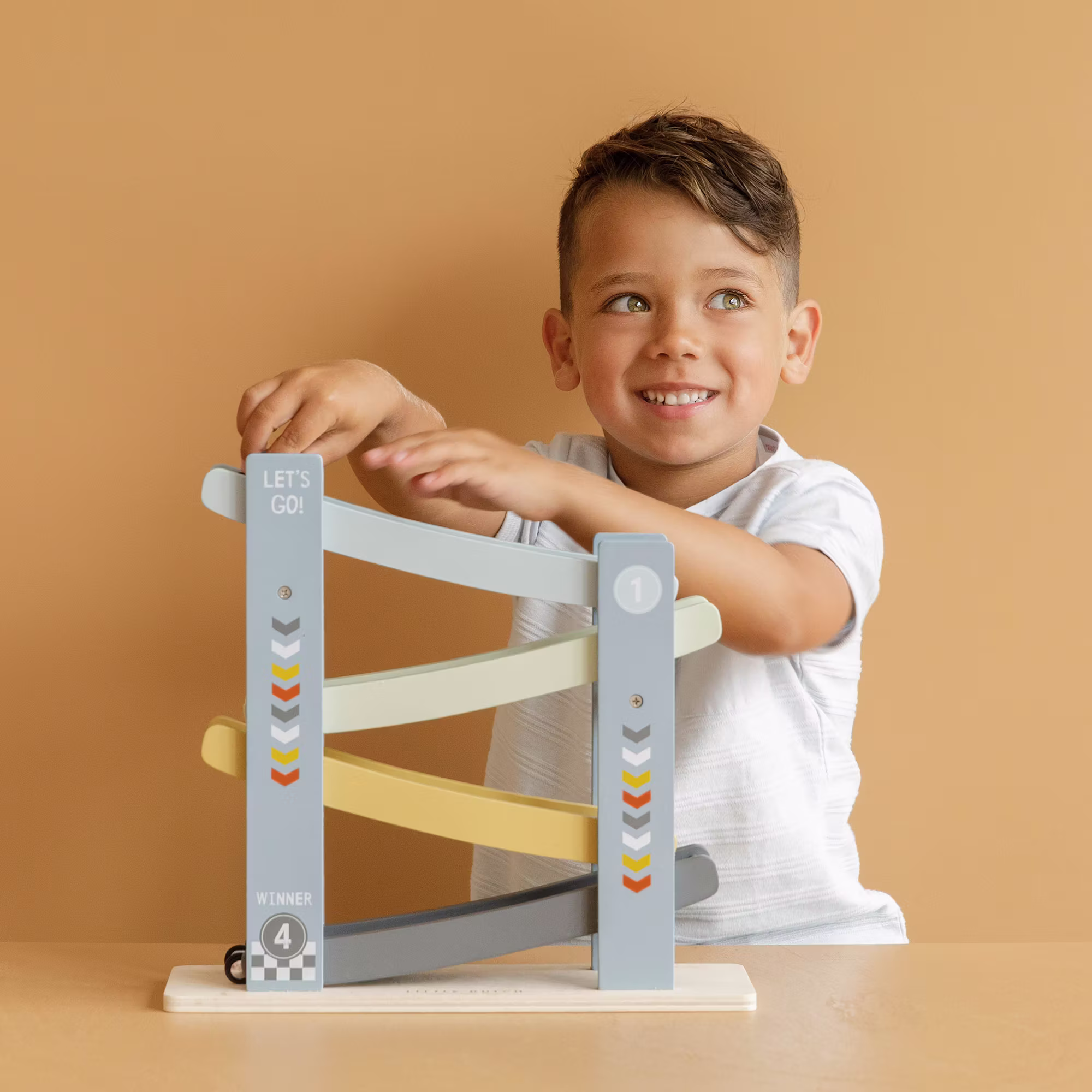 Holzrollbahn Auto - Jamouz