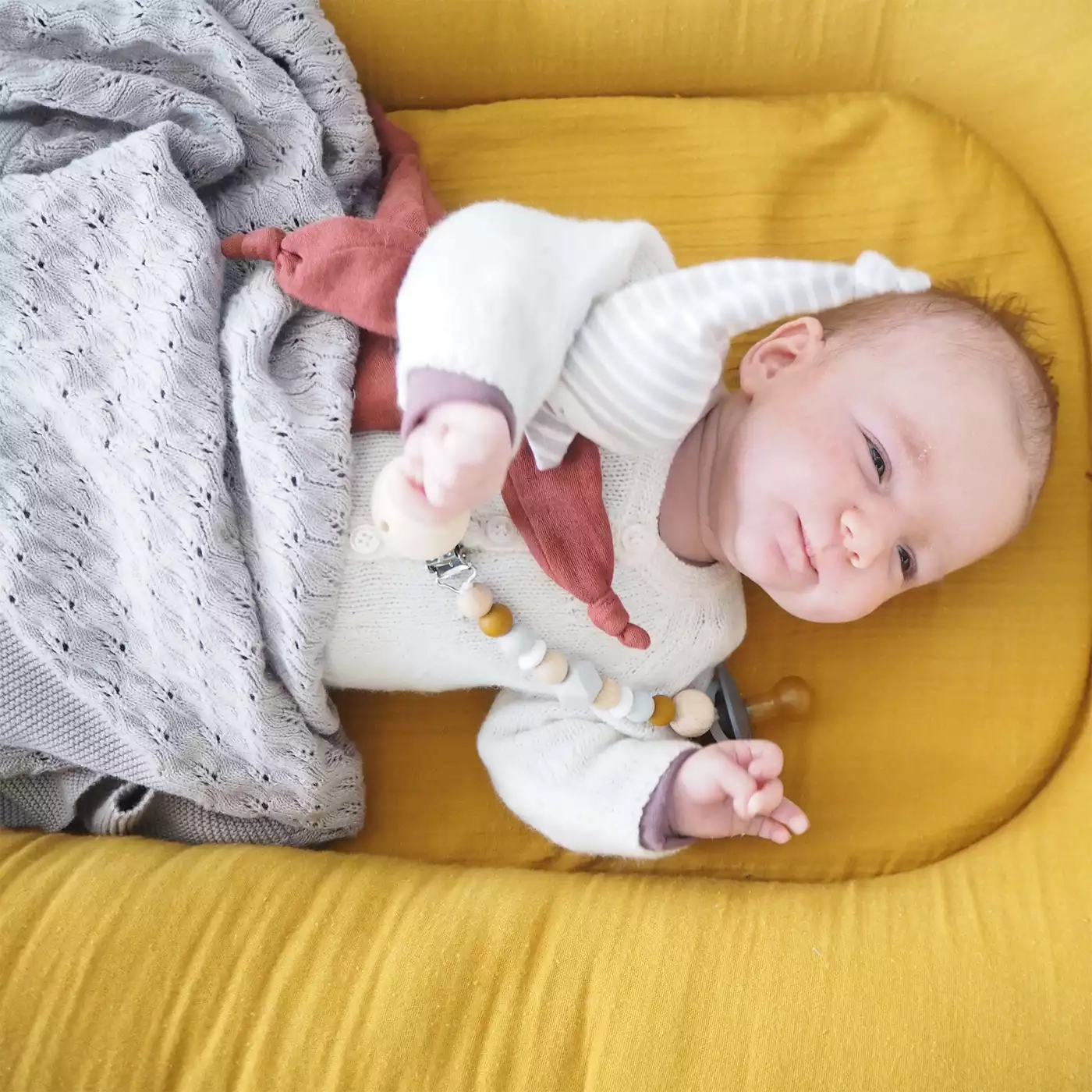 Schnullerkette Grau/ Weiß - Jamouz