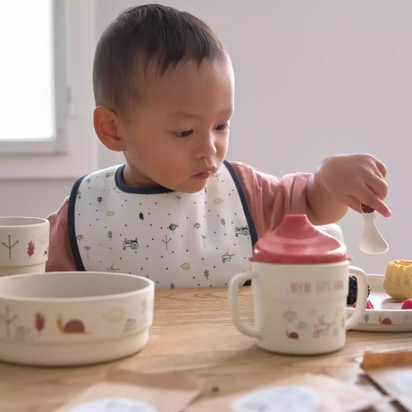 Lätzchen Bib Garden Explorer - Jamouz