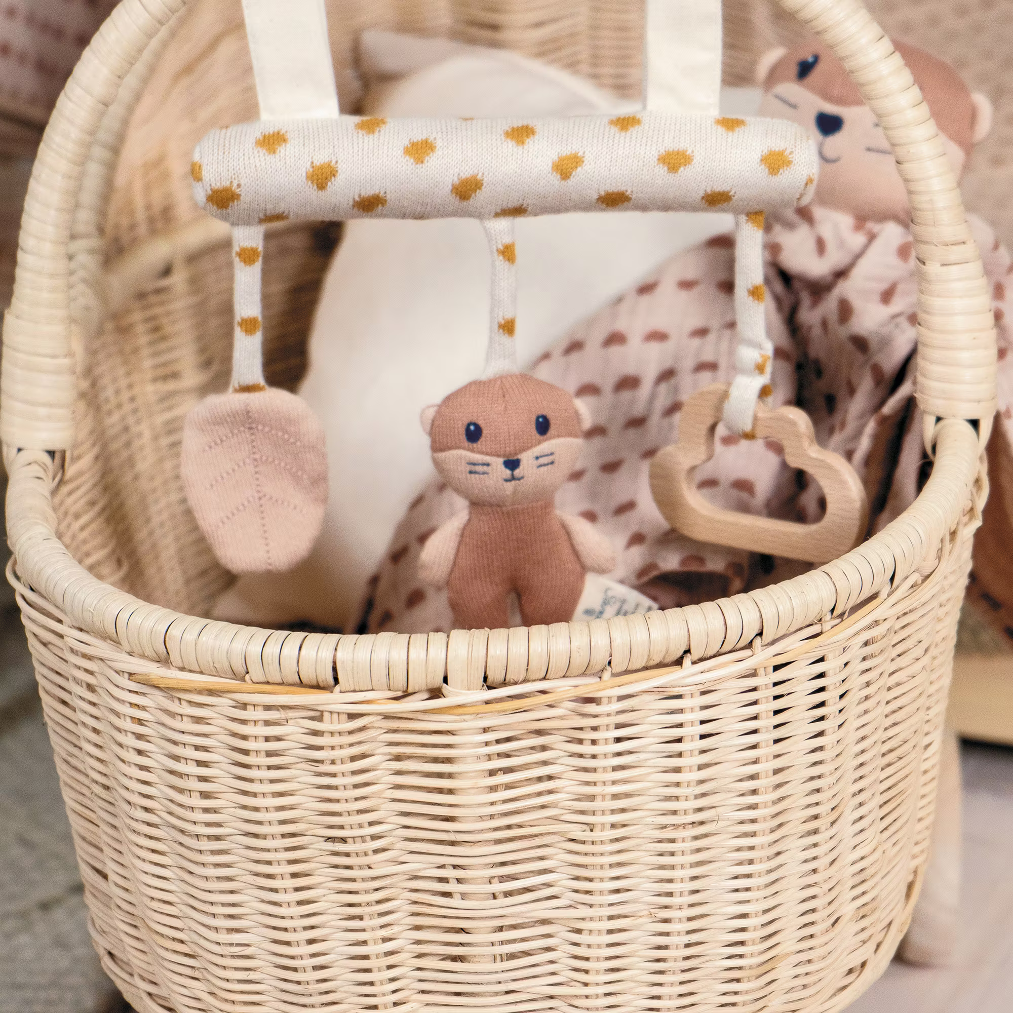 Kinderwagenspielzeug Otter Otti - Jamouz