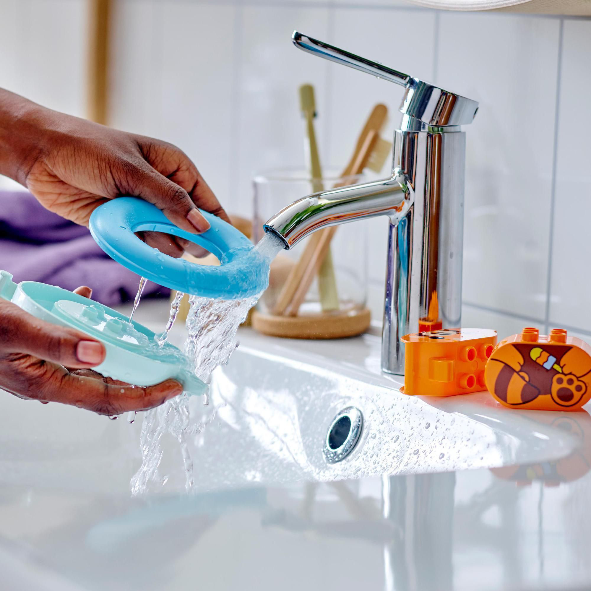 10964 Badewannenspaß: Schwimmender Panda - Jamouz