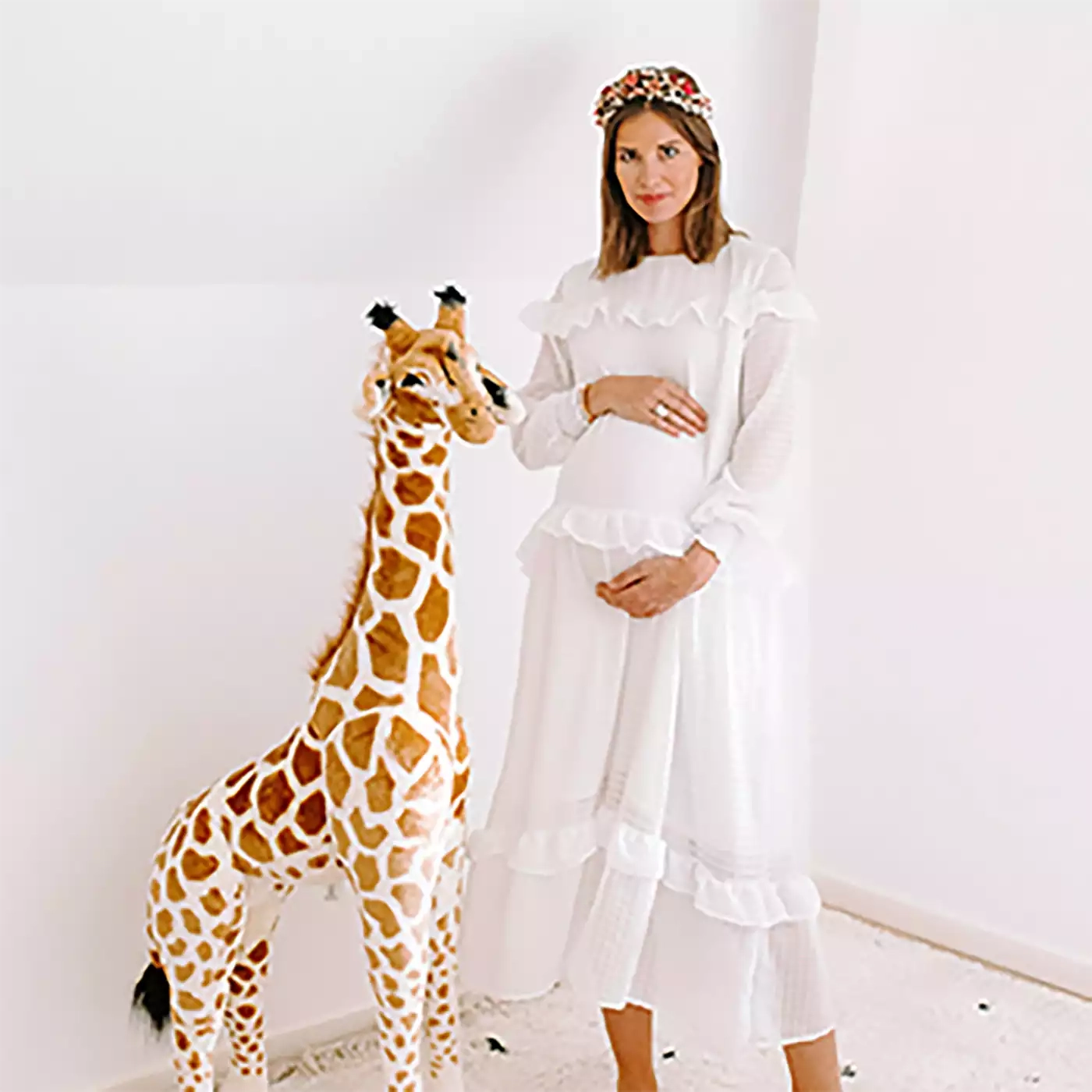 Stehende Giraffe - Jamouz