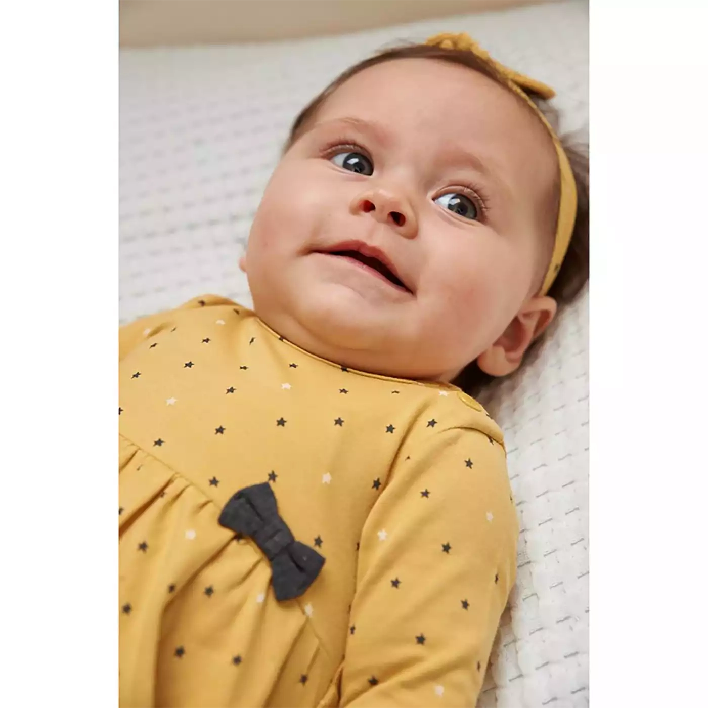 Kleid gelb aop Stars Gelb - Jamouz