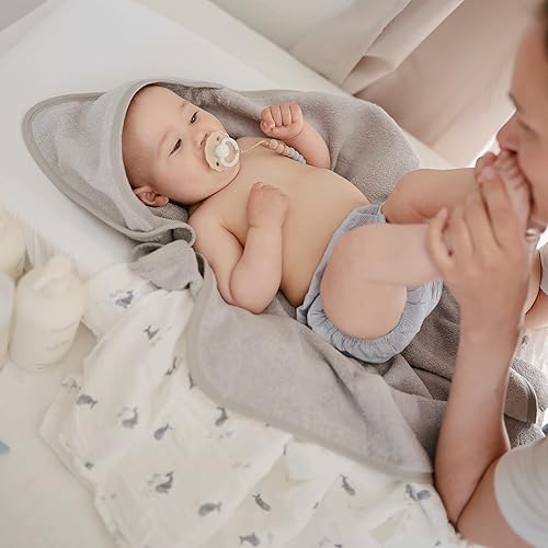 mushie Baby Hooded Towel | Organic Cotton (Blush) - Jamouz