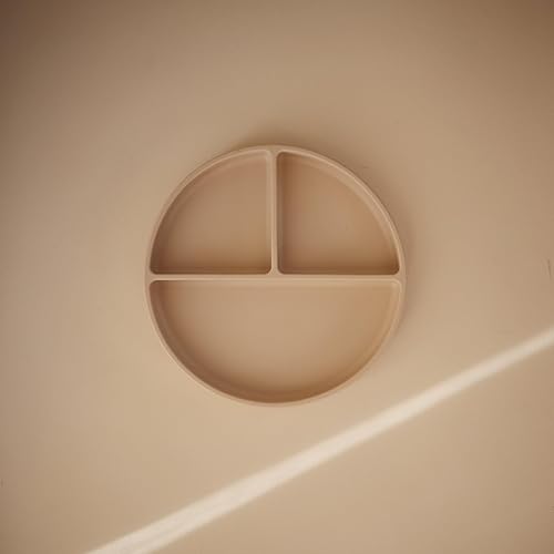mushie Silicone Suction Plate | BPA-Free Non-Slip Design (Ivory) - Jamouz