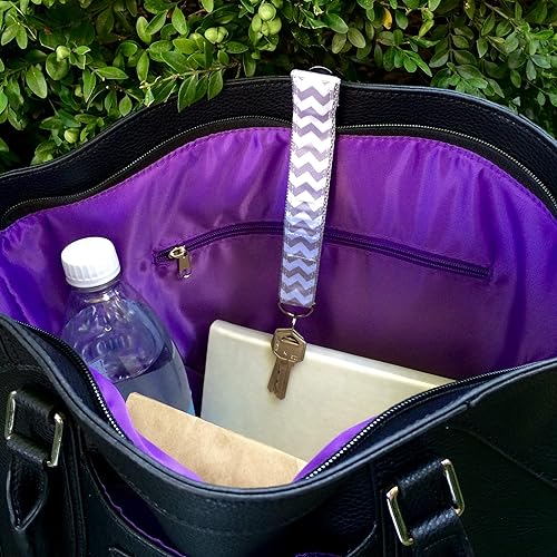 Hands-Free Nursing Clip - Holds up Clothing to Make Breastfeeding and Pumping Easier, an Ideal Nursing Cover Accessory, Gray Chevron Pattern - Jamouz