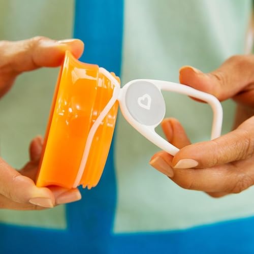 Munchkin® Details™ Bottle and Cup Cleaning Brush 4 Piece Set with Key Ring - Jamouz