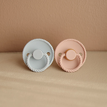 Frigg Rope Pacifiers