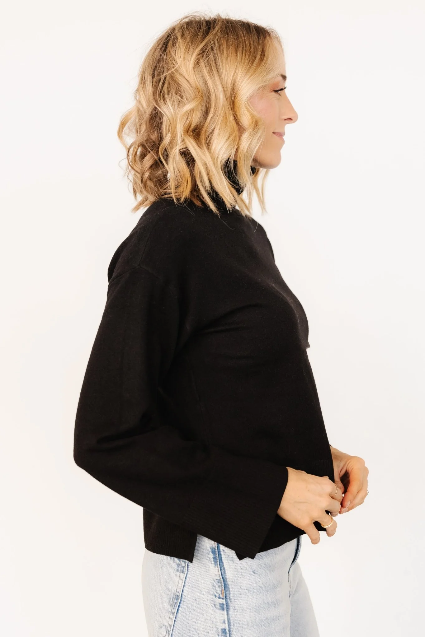 Irene Turtleneck Sweater Top | Black - Jamouz